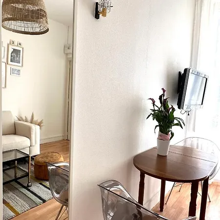 Appartement La Petite Remoise - Hyper Centre à Reims Extérieur photo